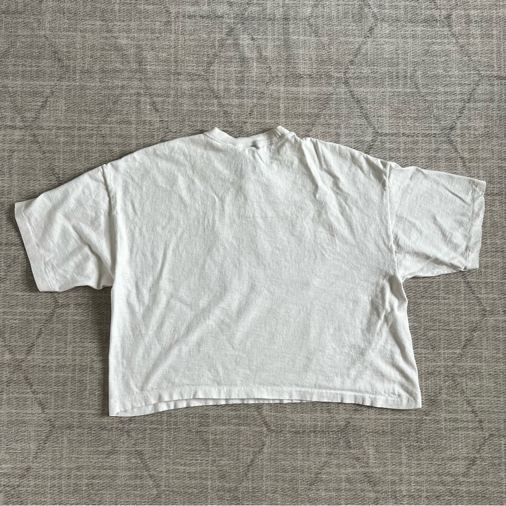 Vintage 1990s Cocoa Beach Florida Women’s White Graphic Crop Top Tee Shirt - Picture 3 of 10
